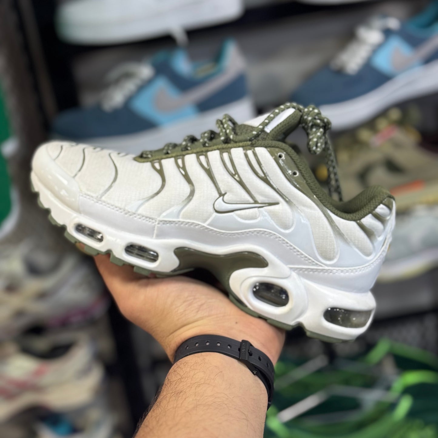 Air max plus