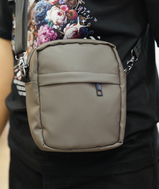 Sacoche simili cuir basique